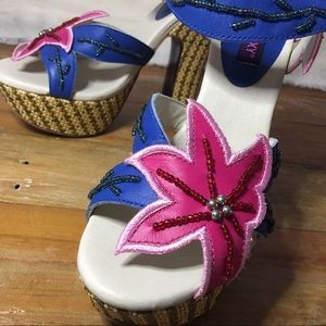 Mojo MoxyPlatform Peep-toe Heels